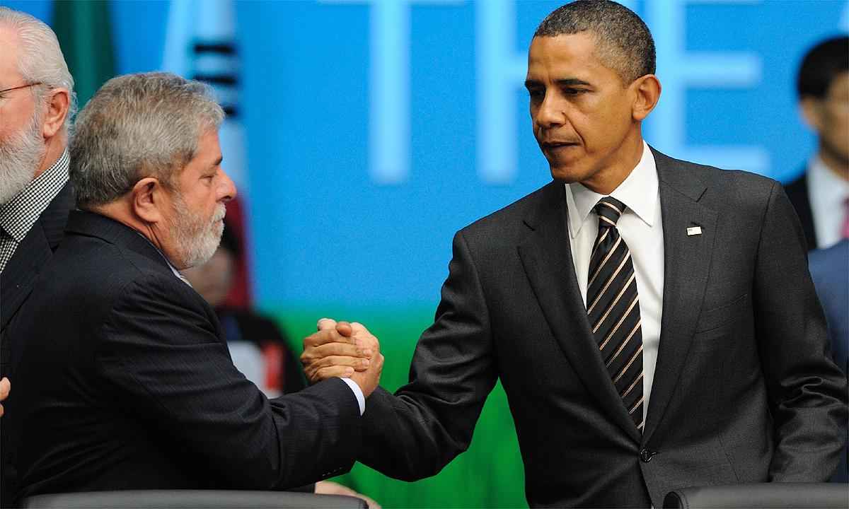Deputado do PT anuncia Obama na posse de Lula, mas apaga postagem - AFP PHOTO / POOL / ERIC FEFERBERG