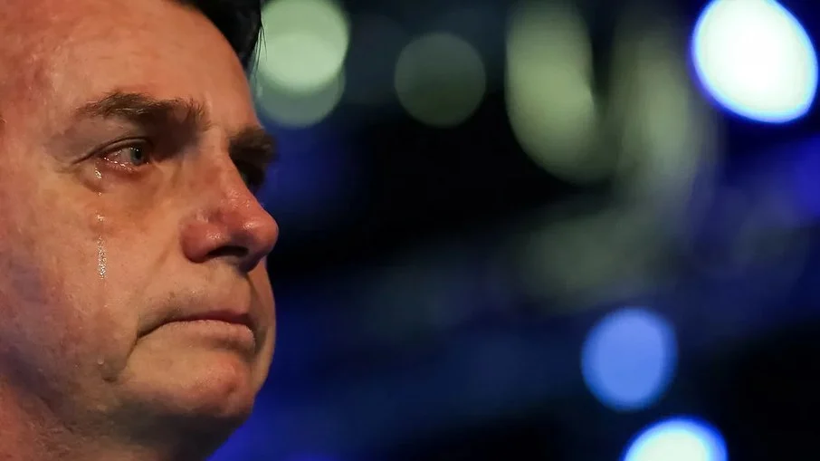 O imbrochável também chora: as lágrimas de Bolsonaro não comovem ninguém - Marcos Corrêa/PR