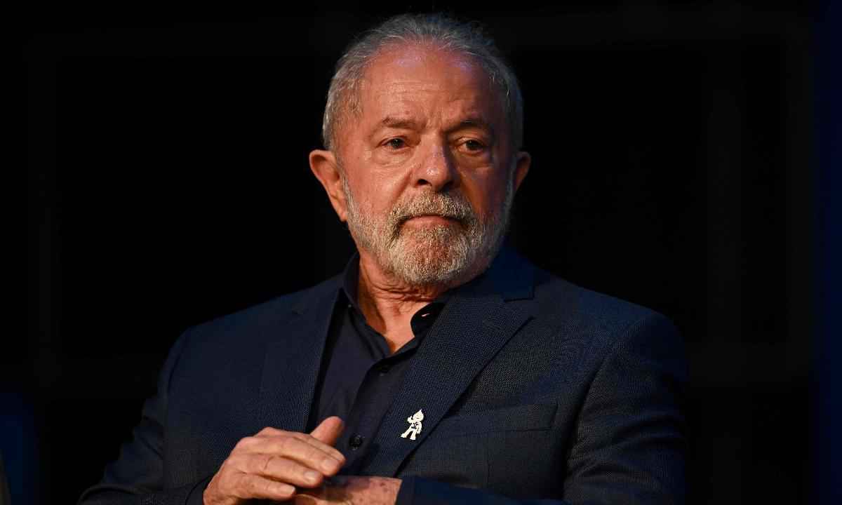 Lula diz que vai acabar com a privatização: 'Já privatizaram quase tudo' - Evaristo Sá/AFP