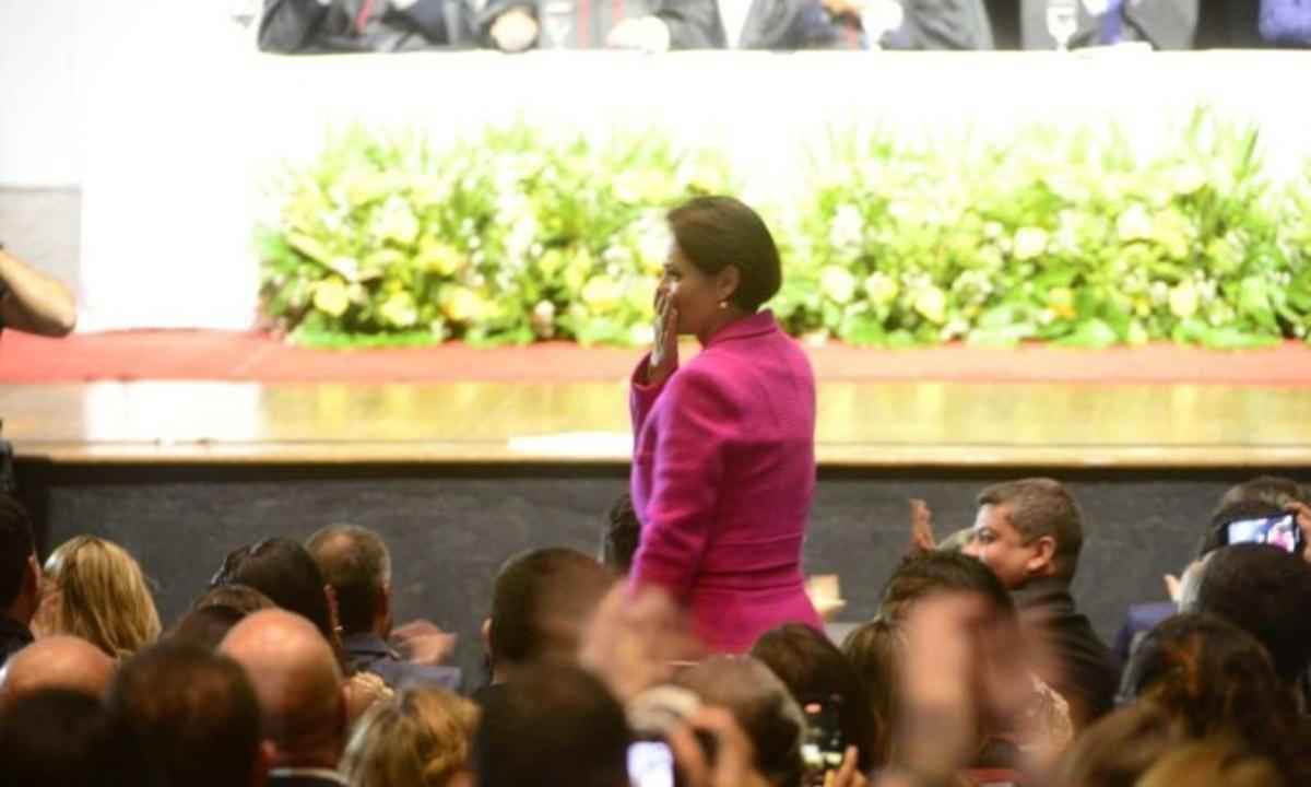 Michelle Bolsonaro é vaiada e aplaudida em diplomação no DF - Marcelo Ferreira/CB/D.A. Press