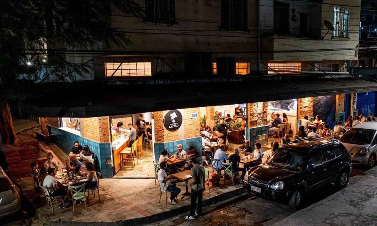 Restaurantes em BH passam a sugerir 13% de taxa de serviço - Capitão Leitão/Redes Sociais/Reprodução