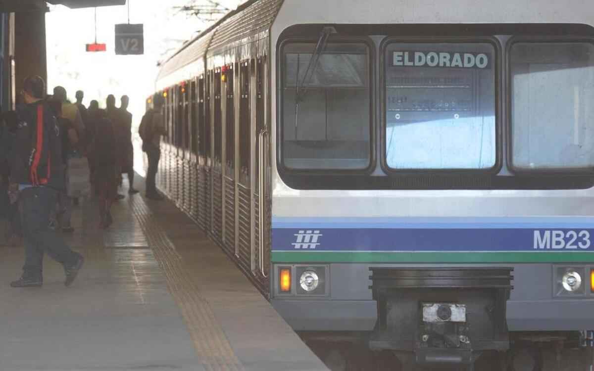 Metrô de BH volta a circular nesta sexta (23/12) depois de greve de 9 dias - Jair Amaral/EM/DA PRESS