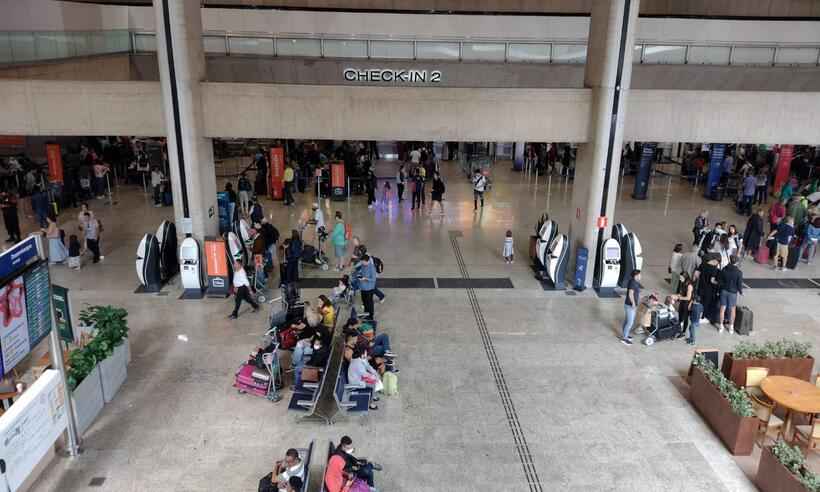 Greve: Aeronautas escolheram aeroportos com base na movimentação - Edesio Ferreira/EM/D.A Press