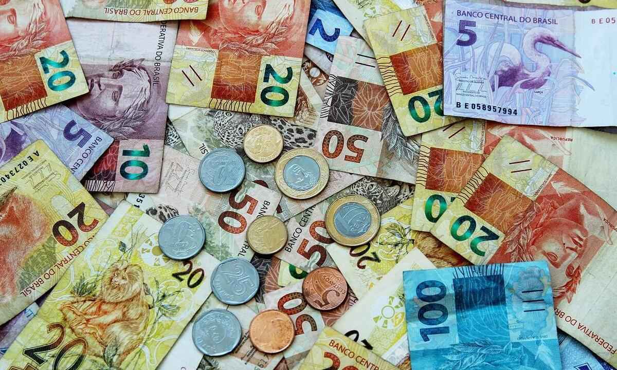 Caixa de banco cai em golpe com cliente que esperava ganhar R$ 65 mil - Reprodução/Pixabay