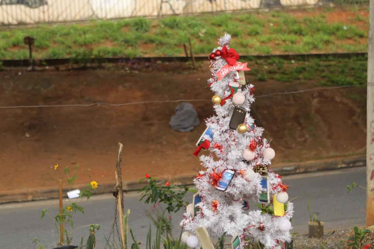 BH: moradores em situação de rua celebram Natal sem perder a tradição  - Edesio Ferreira/EM/D.A Press