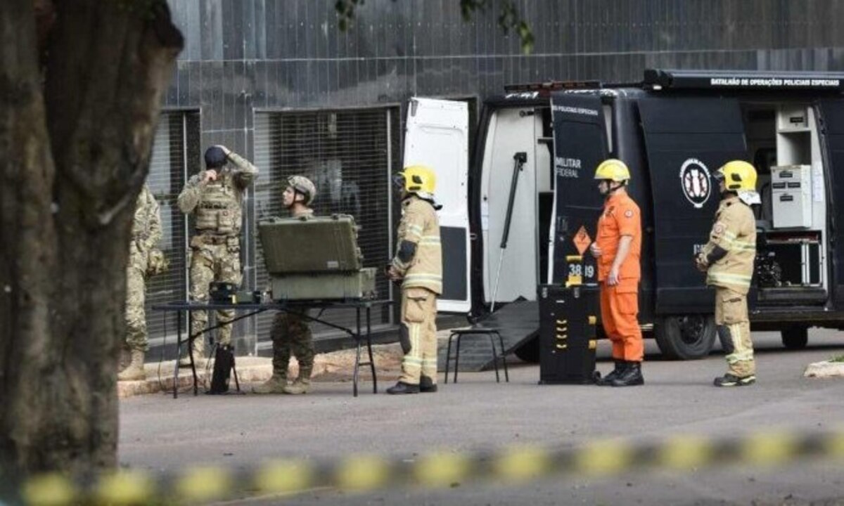Polícia Militar do DF descarta suspeita de bomba em hotel de Brasília - Minervino Júnior/CB/D.A.Press