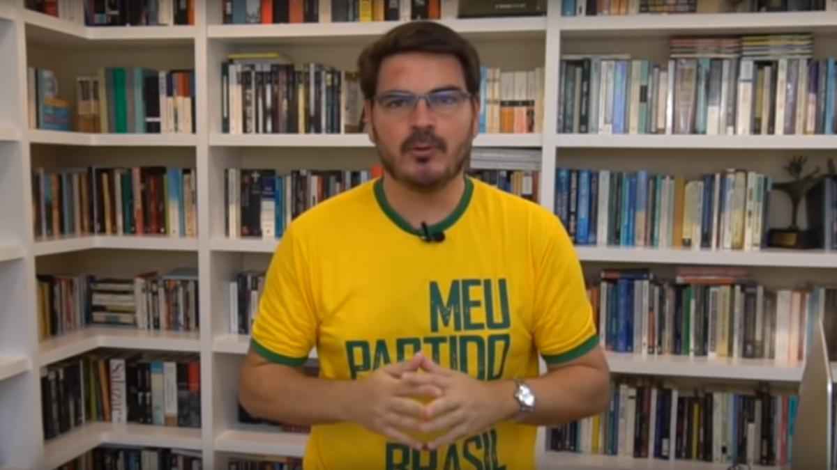 Rodrigo Constantino após live de Bolsonaro: 'Melhor continuar em silêncio' - Reprodução/Redes sociais