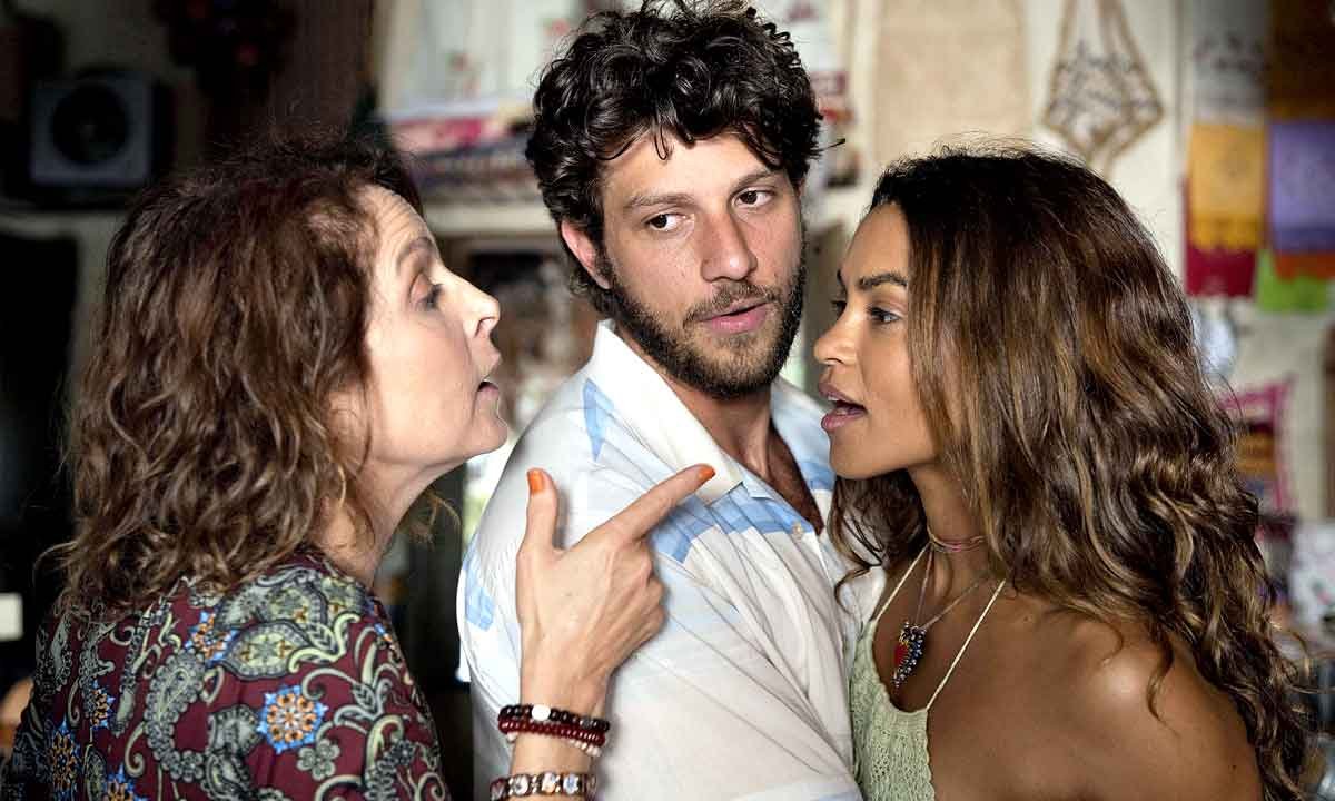 Drica Moraes: "Núbia tem cara de vilã  porque fala o que pensa" - Camilla Maia/globo