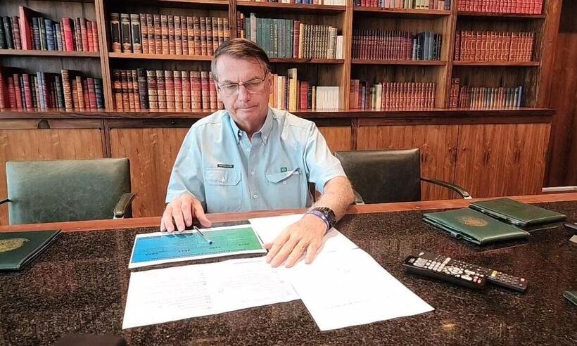 Google atualiza cargo de Jair Bolsonaro: ''ex-presidente do Brasil' - Reprodução/Redes Sociais