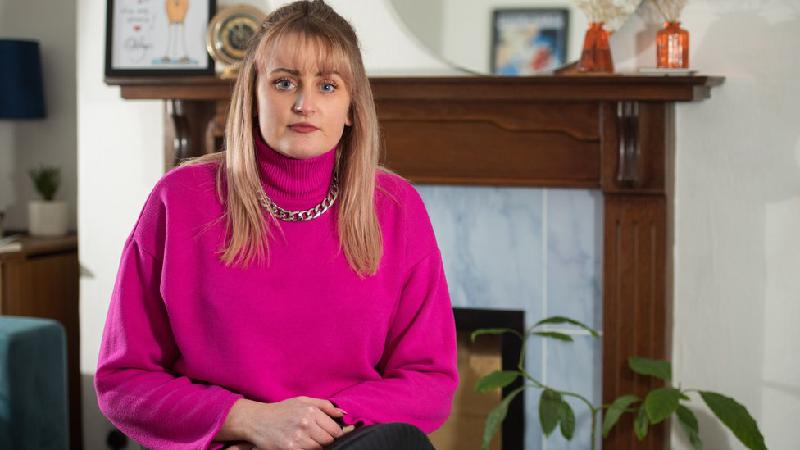 'Entrei na menopausa antes da minha mãe' - BBC