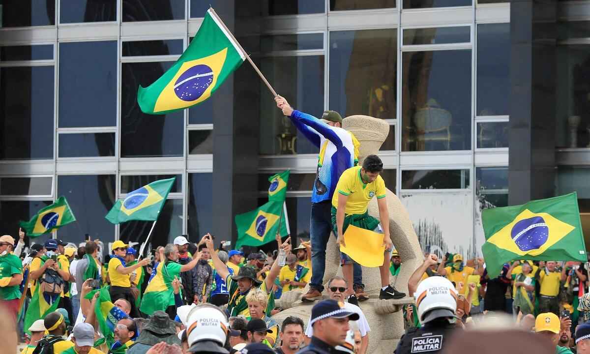 Vídeo: grupo bolsonarista saiu de Ipatinga para ato golpista em Brasília - Sergio Lima / AFP