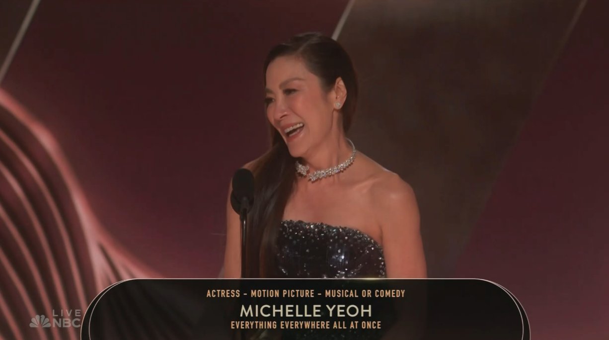 Globo de Ouro: atriz manda um 'cala a boca' em discurso e faz plateia rir - Reprodução NBC