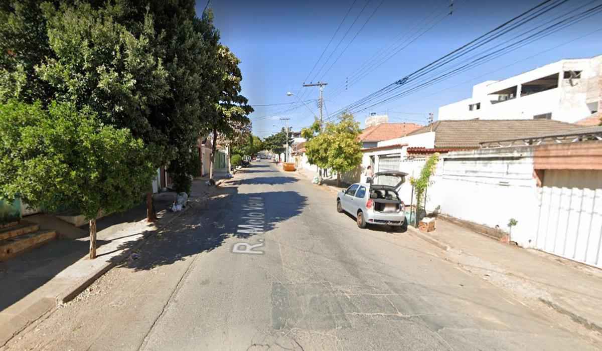 Suspeito mata homem a facadas e alega que foi estuprado na infância  - Google Street View