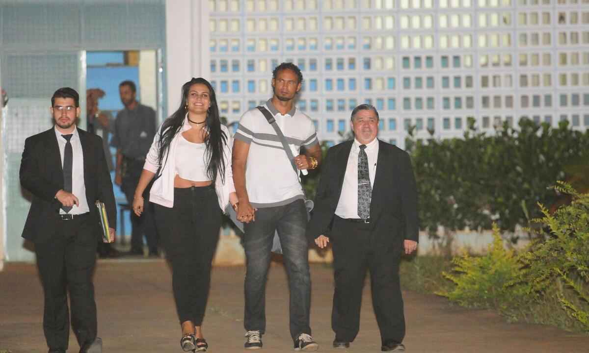 Justiça concede liberdade condicional a goleiro Bruno - Gladyston Rodrigues/EM/D.A Press