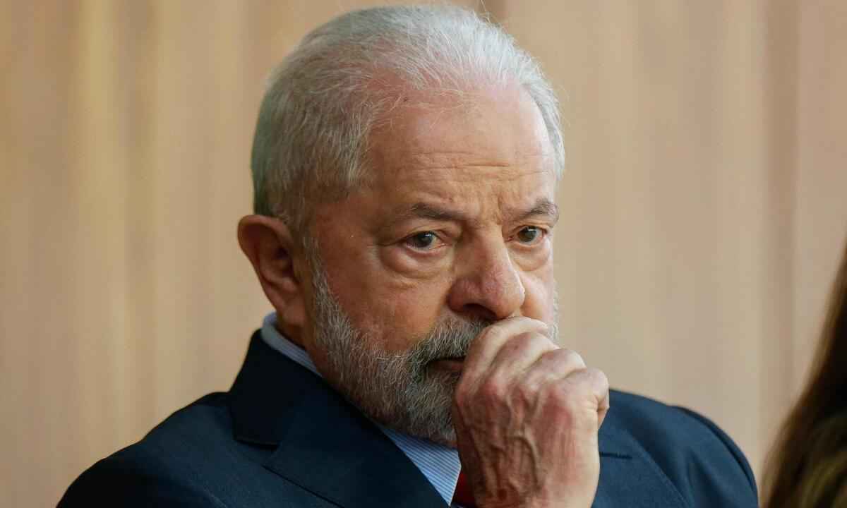 Lula destitui diretores da EBC após emissora chamar vândalo de manifestante - Sergio Lima / AFP