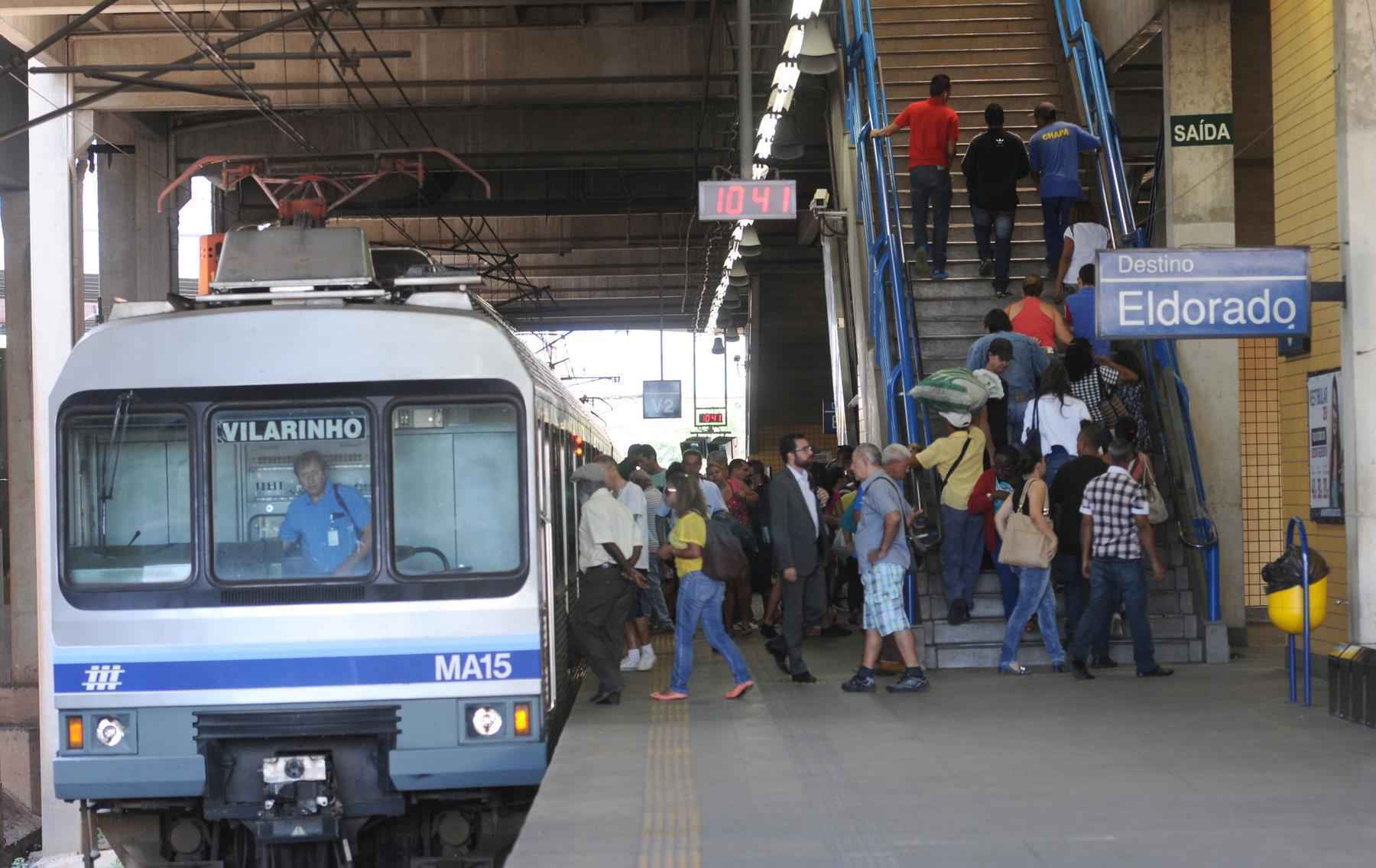 Mau cheiro em estações do metrô de BH é causado por derramamento de soja - Jair Amaral/EM/D.A Press