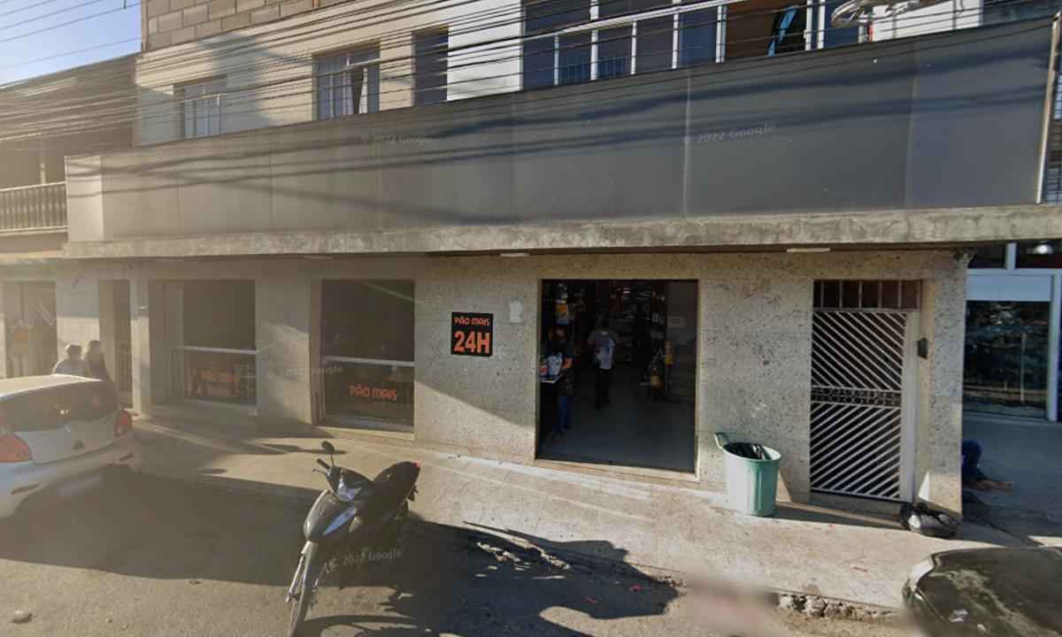 Vídeo: fiscal é agredido por homens embriagados em padaria de Santa Luzia - Google Street View/Reprodução - Março de 2022