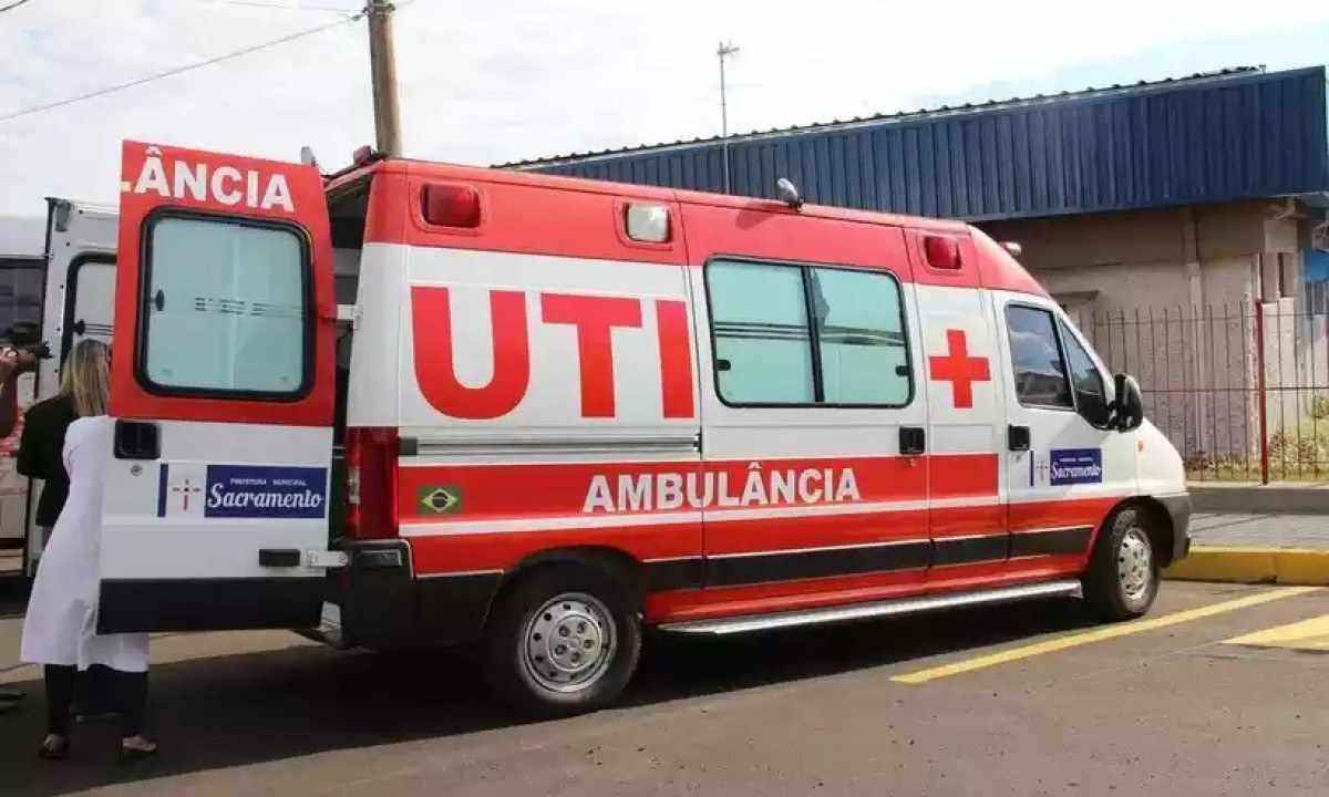 Morte de gestante em ambulância: prefeitura muda versão - Reprodução/Facebook