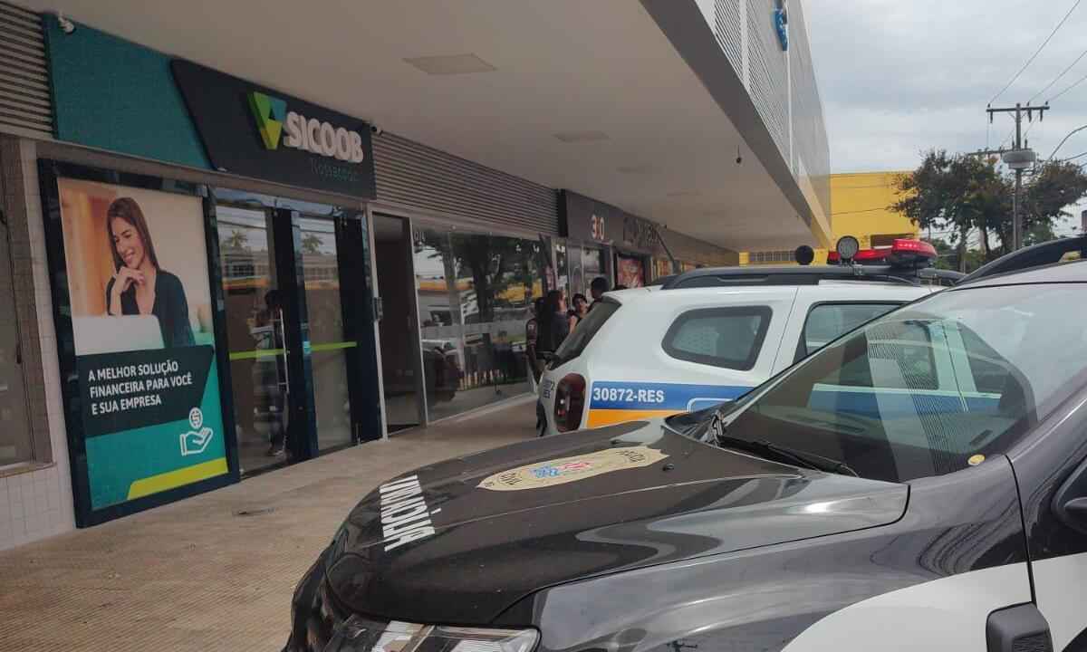 Banco assaltado no Barreiro já havia sido alvo de tentativa de roubo - Foto: Jair Amaral/EM/D.A Press