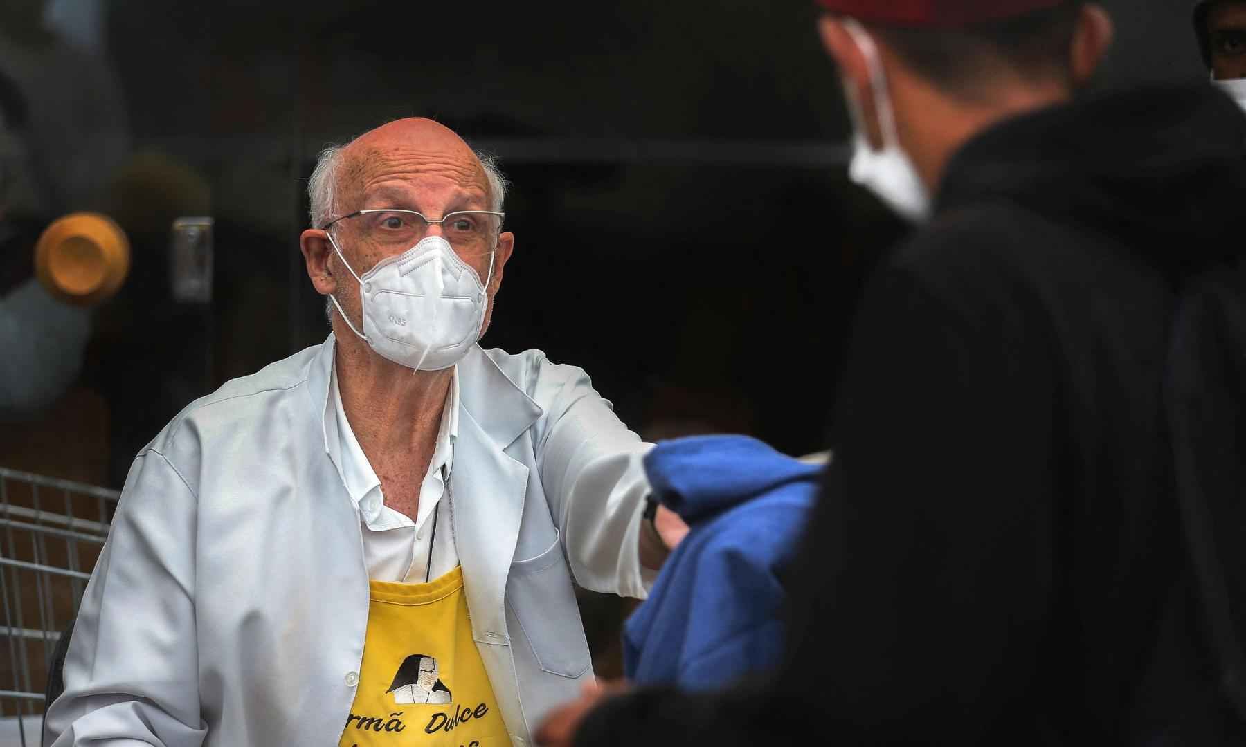 Padre Julio Lancelotti sobre yanomamis: 'Onde estão os cristãos pró-vida?' - FILIPE ARAUJO / AFP