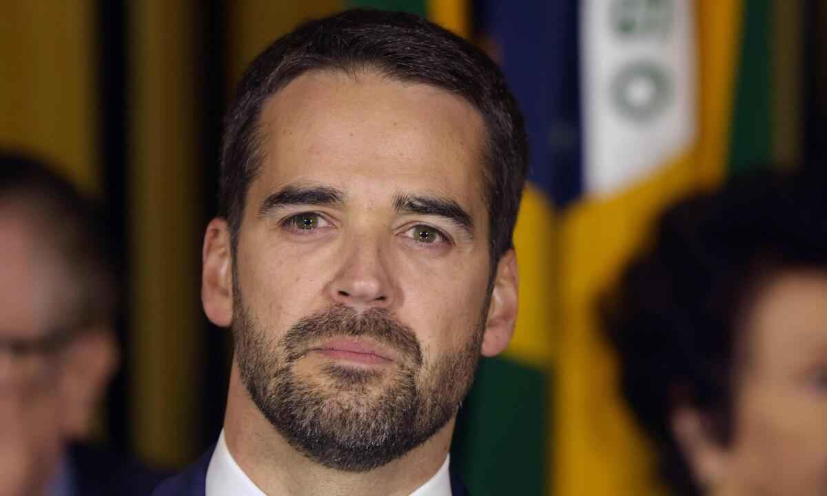 Leite assume o PSDB e deve contemplar governadores na direção partidária - SILVIO AVILA / AFP