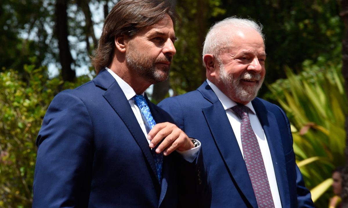 Lula diz ter pressa para fechar acordos com União Europeia - DANTES FERNANDEZ/AFP