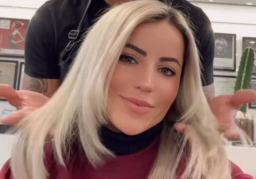 Após harmonização facial, a skatista Leticia Bufoni abandona o cabelo rosa - Instagram/Reprodução 