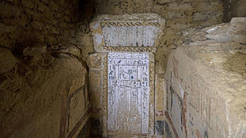 A múmia coberta de ouro encontrada em sarcófago fechado há 4.300 anos - Getty Images