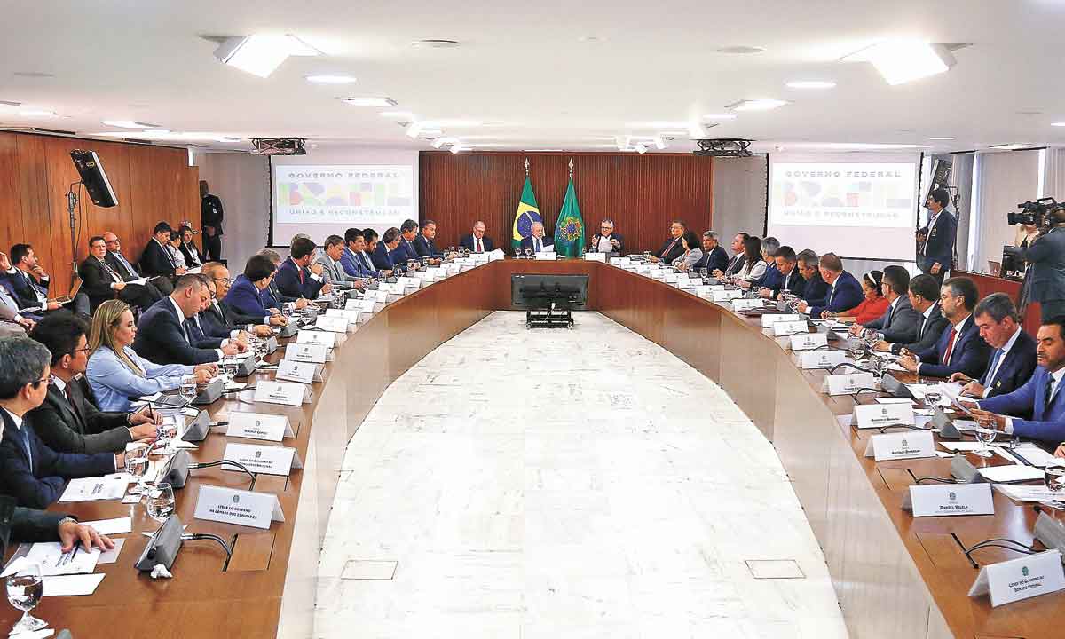 Lula e a ''essência'' da democracia na reunião com os todos governadores - SÉRGIO LIMA/AFP