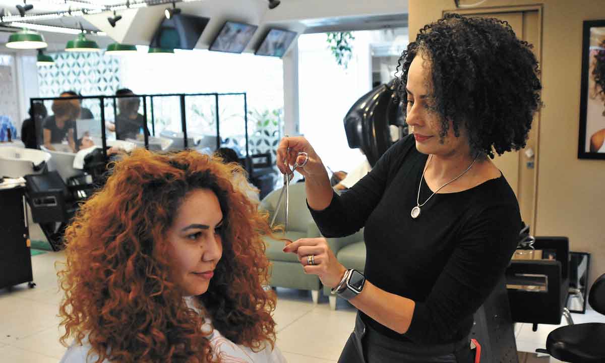 Mulheres dizem 'não' à ditadura dos cabelos alisados - Gladyston Rodrigues/EM/D.A Press