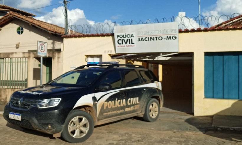 Polícia prende filho que roubava e ameaçava a mãe  - PCMG