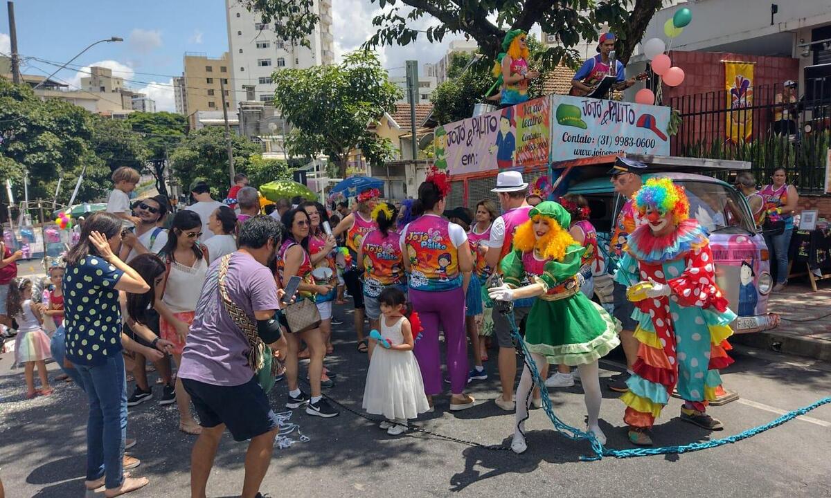 Crianças curtem bloquinhos do pré-carnaval de BH pela 1ª vez pós-pandemia - Edesio Ferreira/EM/D.A Press
