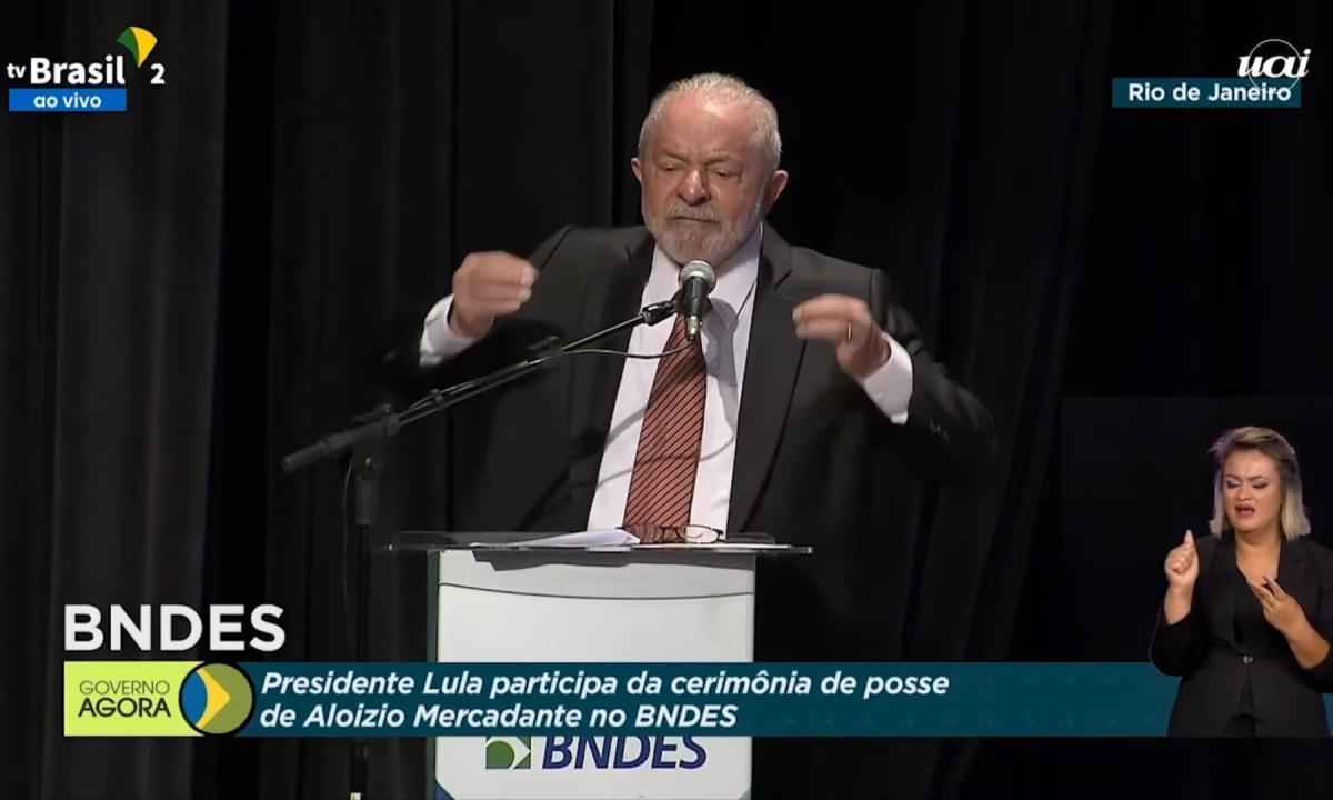 Lula sobre ataques golpistas: 'Revolta dos ricos que perderam as eleições' - Reprodução/TV Brasil