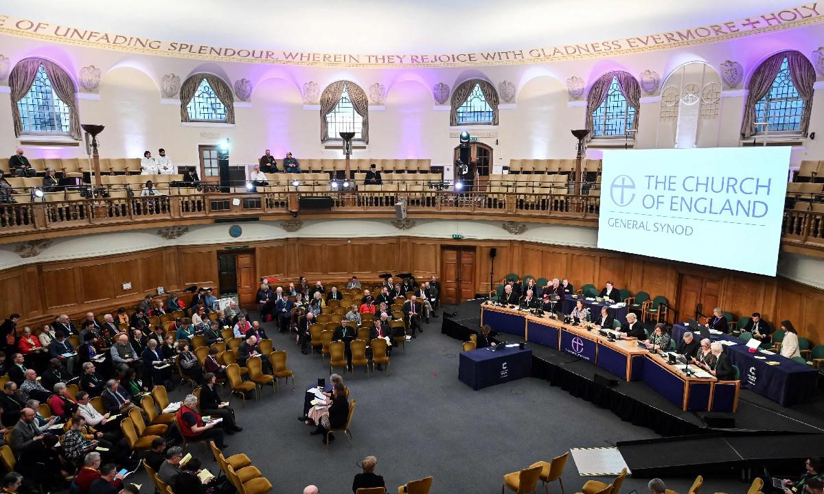 Igreja Anglicana passa a permitir benção a casais LGBTQIA+ - JUSTIN TALLIS / AFP