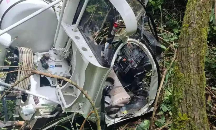 Queda de helicóptero preocupa dono de terreno, que teme 'tragédia' - Sala de Imprensa CBMMG/Divulgação