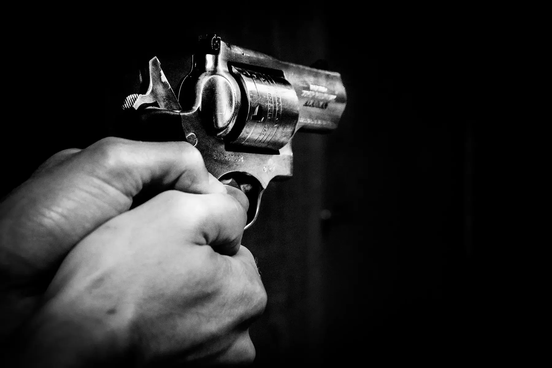 Guerra do tráfico de drogas mata dois homens e fere uma criança - Pixabay