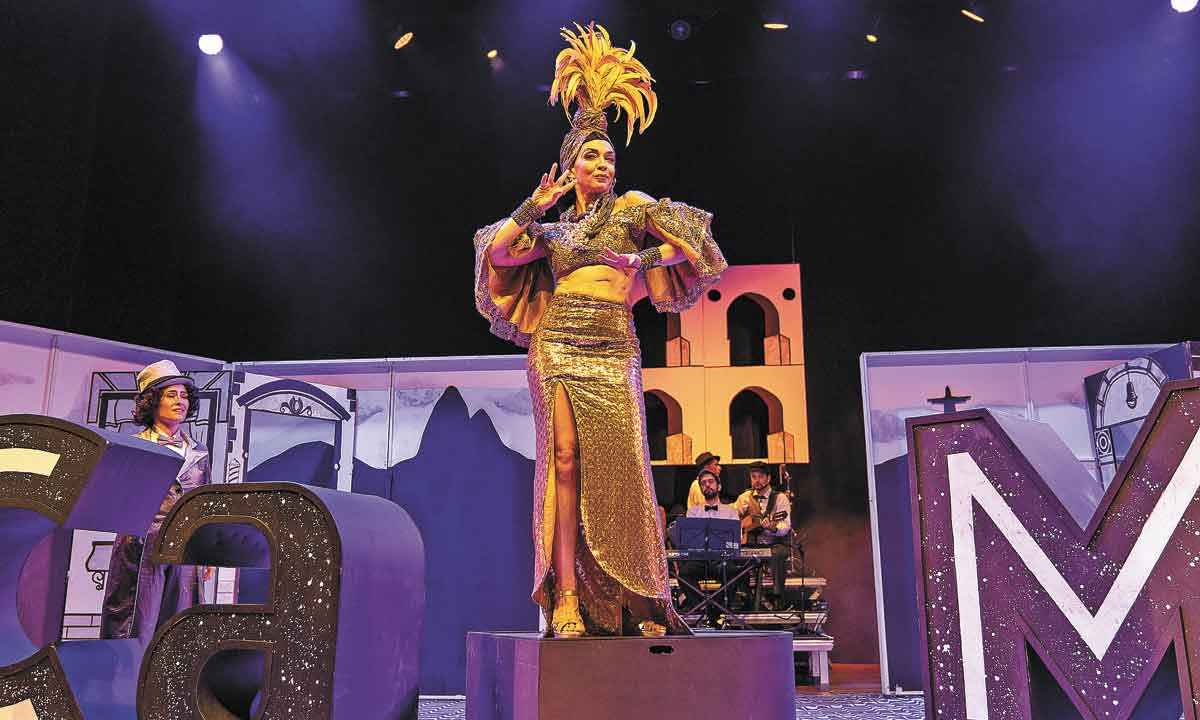 BH recebe peça sobre a vida de Carmen Miranda em forma de teatro de revista - Leekyung Kim / Divulgação
