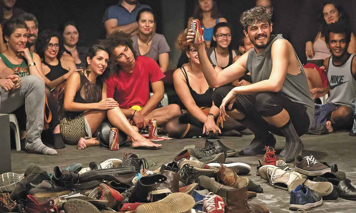 Grupo Quatroloscinco comemora seus 15 anos de amor ao teatro - Guto Muniz/divulgação