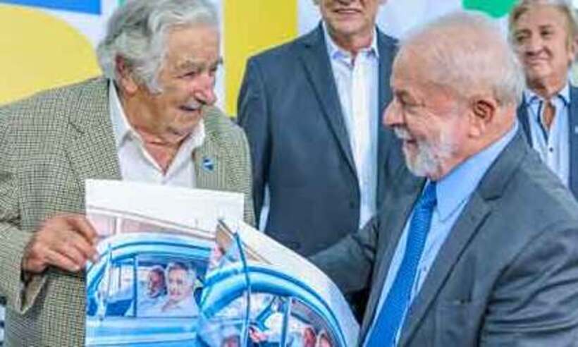 Lula lança hoje o novo Bolsa-Família, que vai pagar R$ 600 por mês - RICARDO STUCKHERT