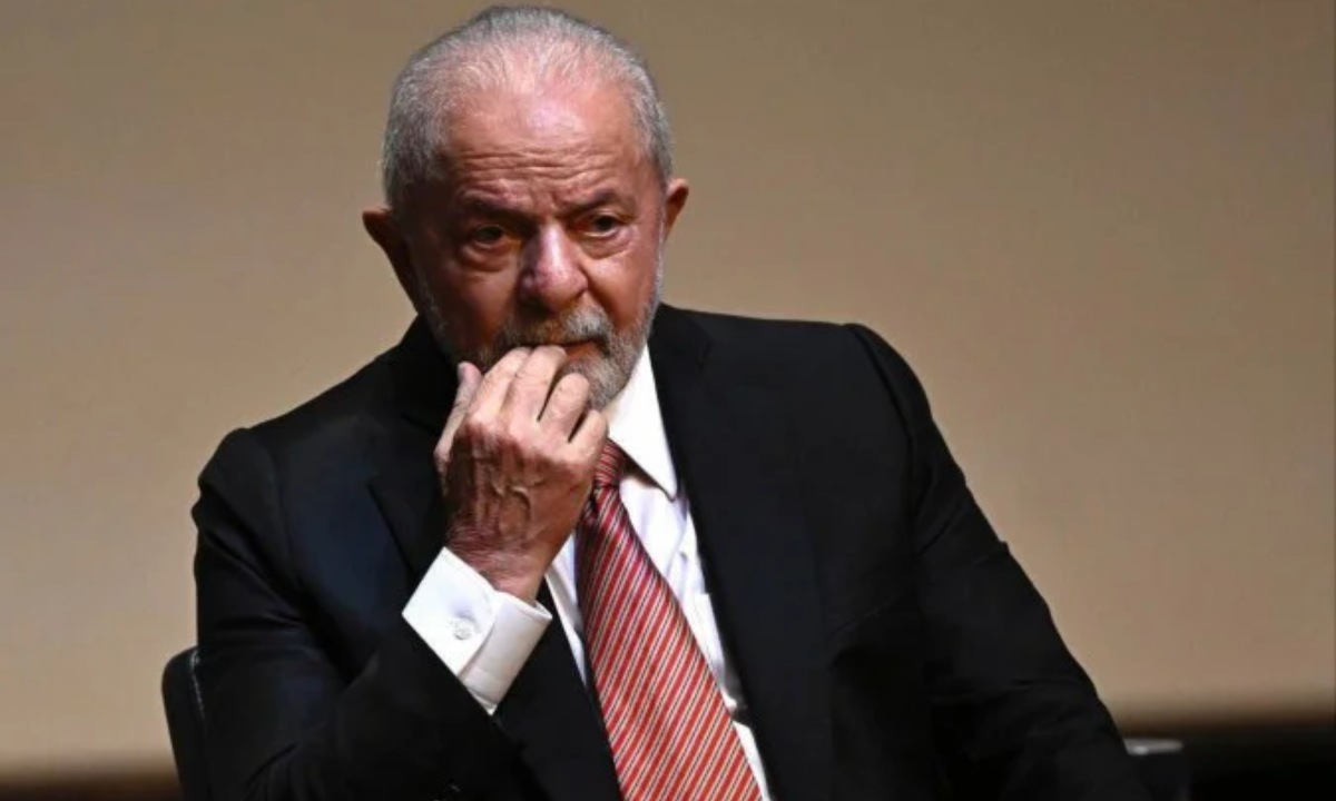 Lula lamenta morte de Caruso: 'Contribuiu na luta pela democracia' - Mauro Pimentel/AFP