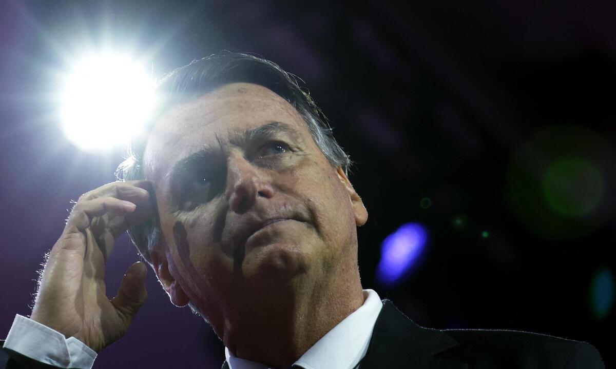 Funcionário que tentou liberar joias ganhou de Bolsonaro cargo em Paris  - ALEX WONG / GETTY IMAGES NORTH AMERICA / AFP