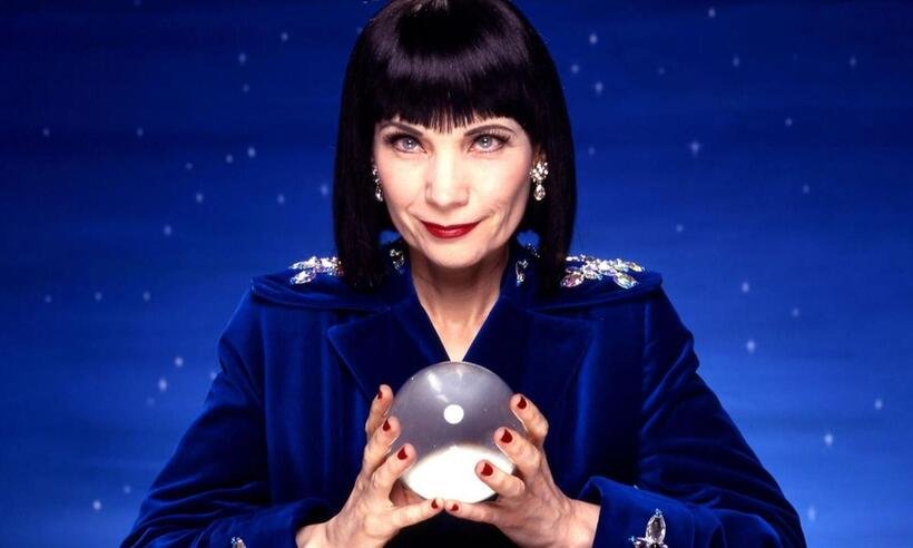 Mystic Meg, um dos ícones mundiais da astrologia, morre aos 80 anos - Twitter/Reprodução 