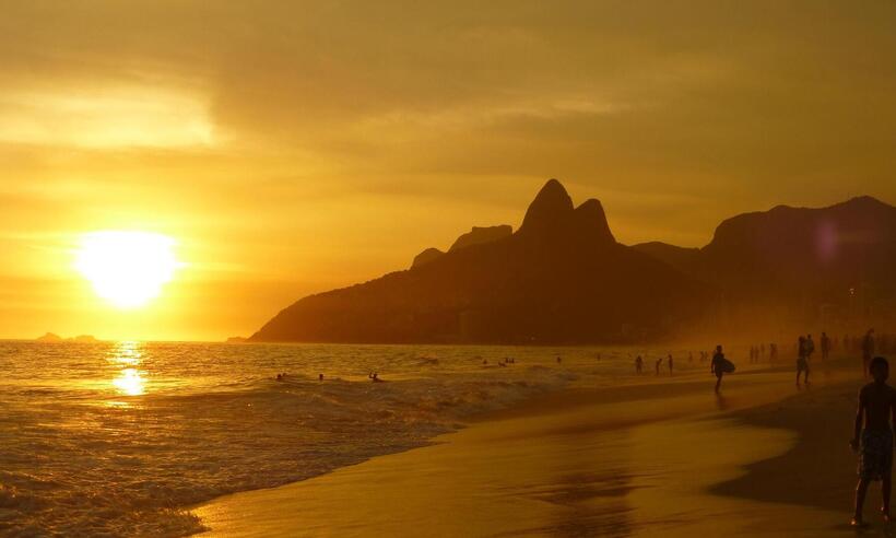 Brasileiros têm deficiência ou insuficiência de vitamina D, até no verão   - eacuna /Pixabay 