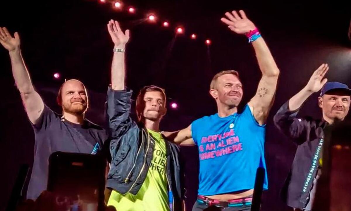 Coldplay abre série de shows no Brasil e arrisca samba com Seu Jorge - Reprodução