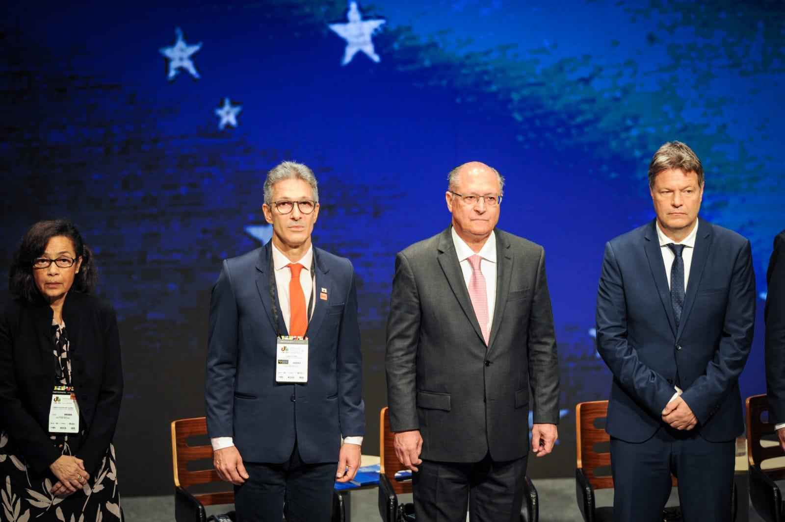 Alckmin e Zema abrem encontro Brasil-Alemanha em Belo Horizonte - Leandro Couri/EM/D.A Press