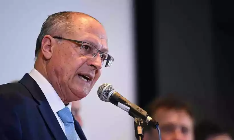 Alckmin sobre caso das joias de Bolsonaro: 'Realidade supera ficção' - Evaristo Sá/AFP