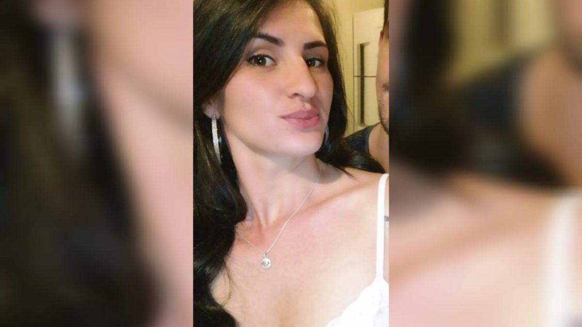 Mulher de 27 anos é morta com tiro de espingarda; namorado é suspeito  - Reprodução / Facebook 