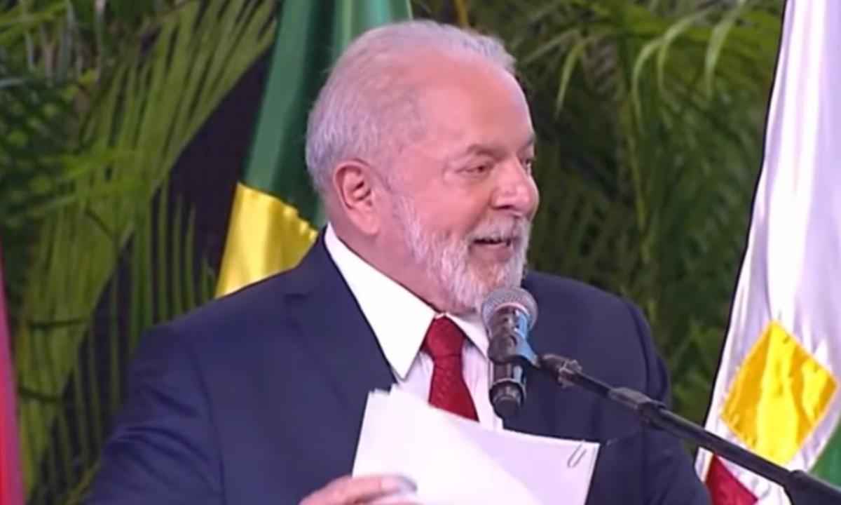Criança interrompe fala de Lula em Itaipu: 'Caiu o preço da picanha' - Reprodução/TV Brasil