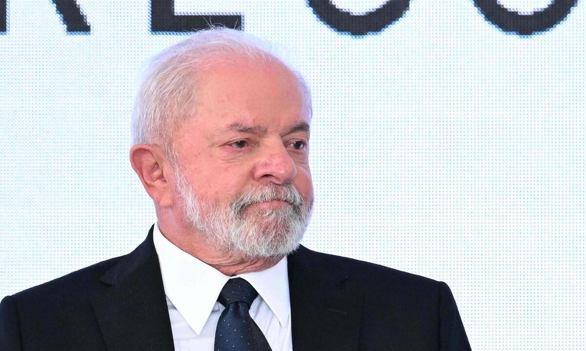 Governo Lula projeta crescimento menor e estouro da inflação em 2023 - EVARISTO SA / AFP