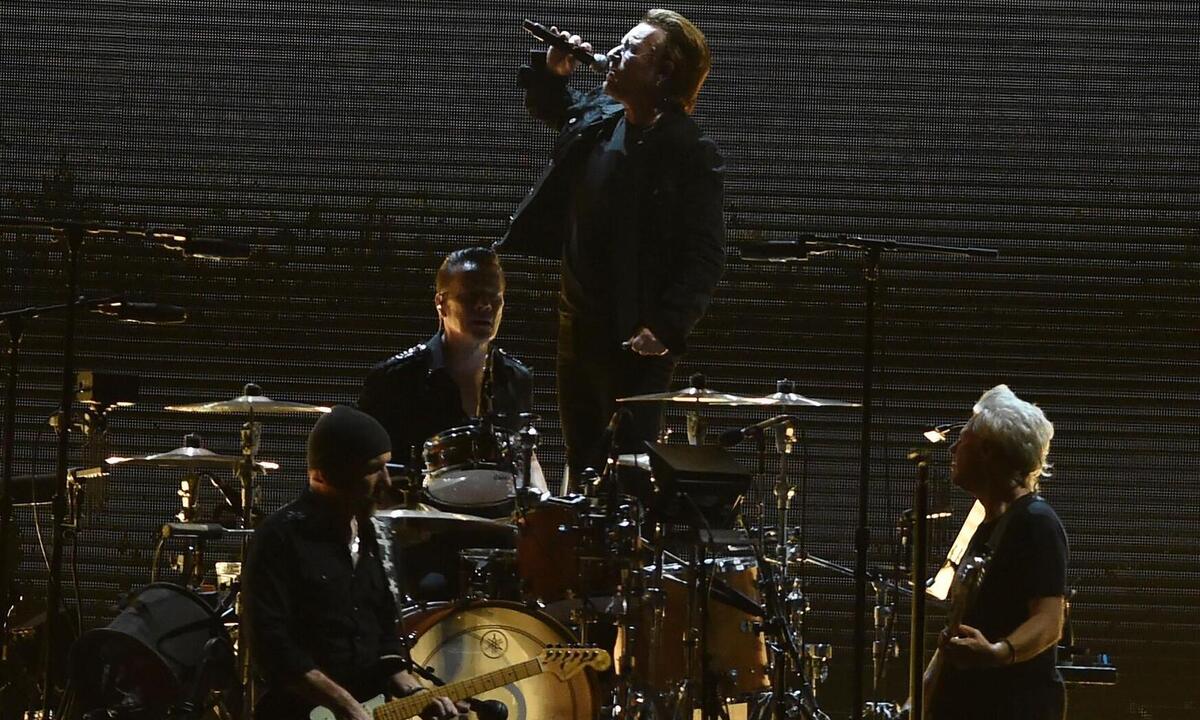 Show em BH homenageia a banda U2, que acaba de lançar 'Songs of surrender' - Punit Paranjbe/AFP/15/12/19